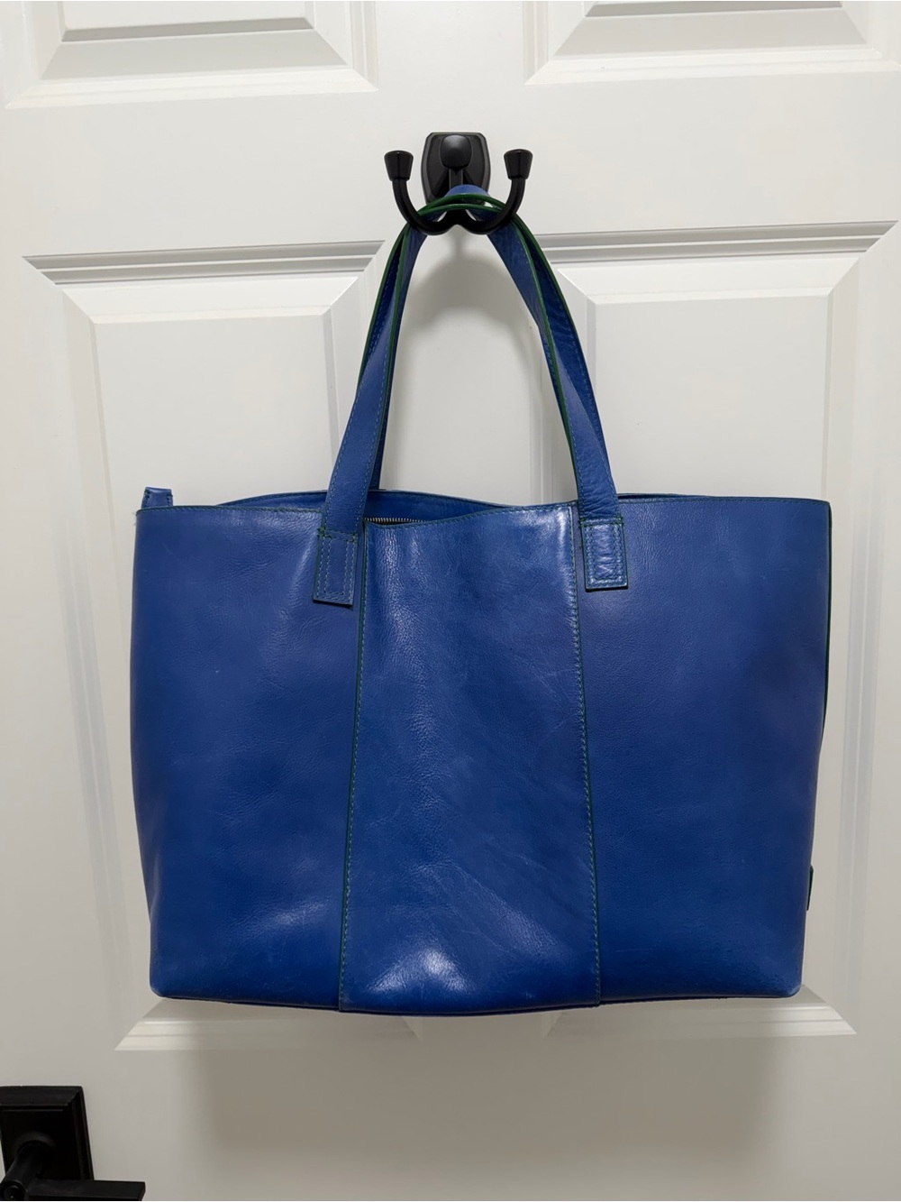 Women's Blue Leather Tote Bag - Spacious Everyday Carry